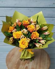 Букет цветов из:  Альстромерии и Розы в Шерловой Горе