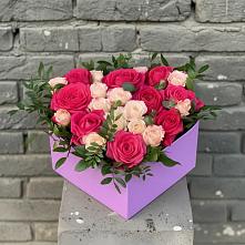 Цветочная композиция из Розы в коробке в Шерловой Горе