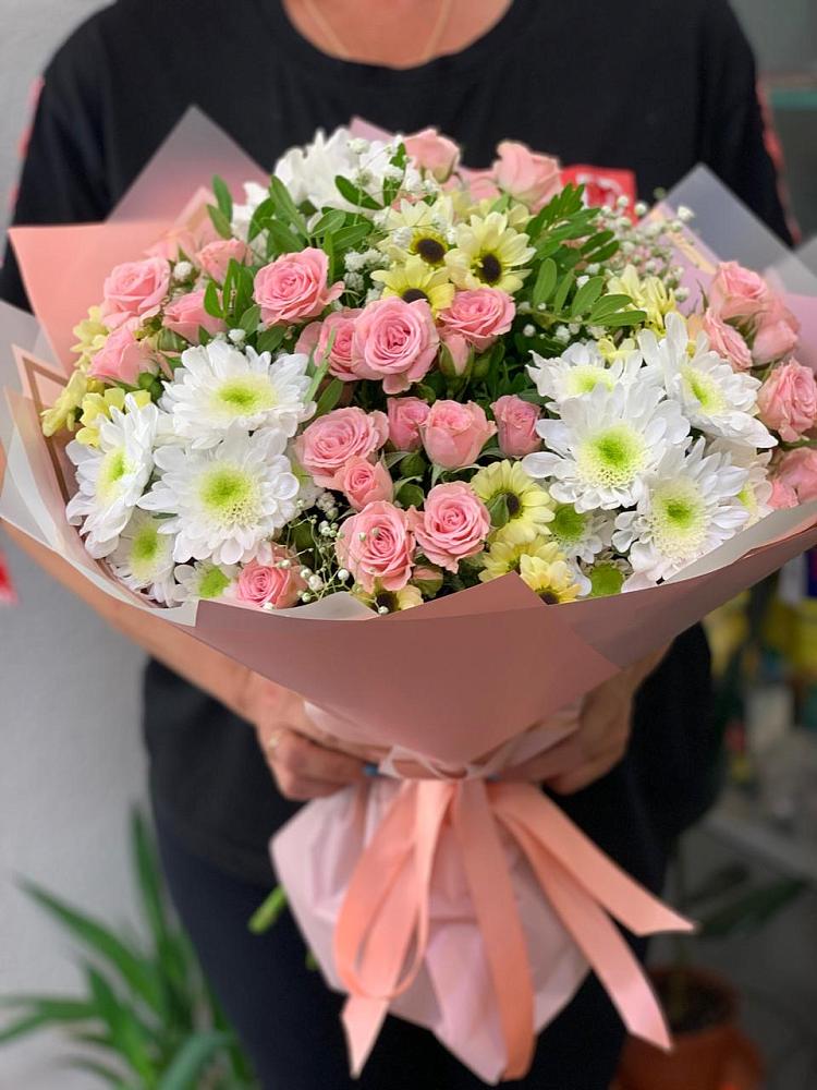 Букет цветов из: Розы и Хризантемы в Шерловой Горе
