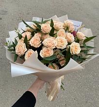 Букет Кремовые розы Латте в Шерловой Горе