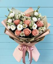 Букет цветов из:  Розы, Альстромерии и Лизиантусы в Шерловой Горе