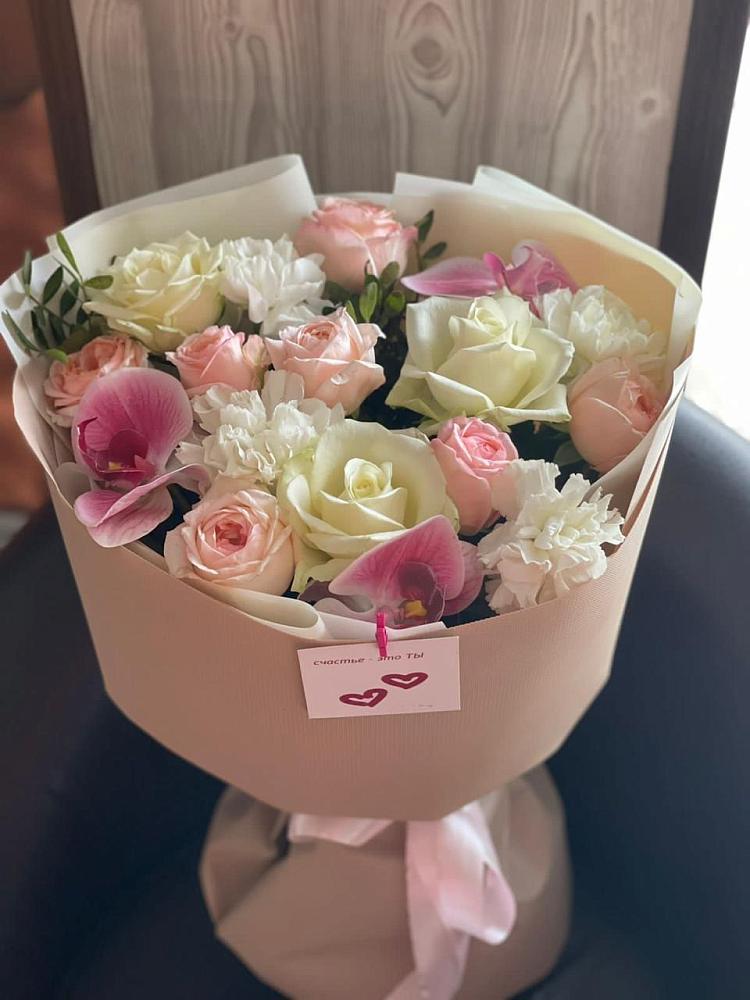 Букет цветов из: Орхидеи, Розы и Гвоздики в Шерловой Горе