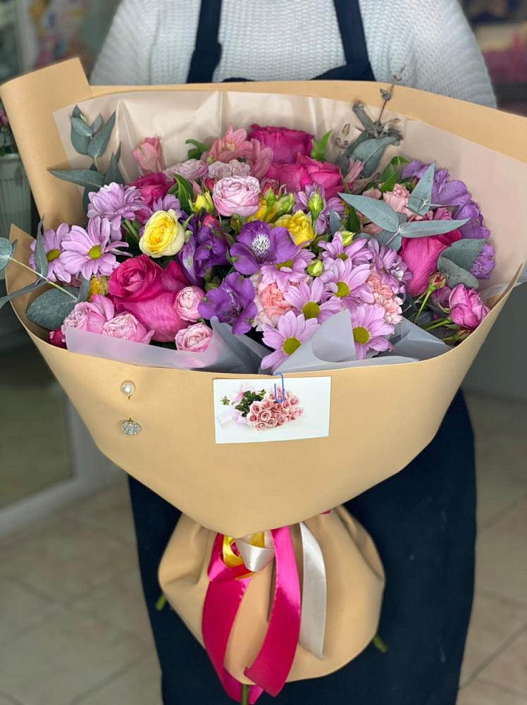 Букет цветов из: Хризантемы, Гвоздики и Альстромерии в Шерловой Горе