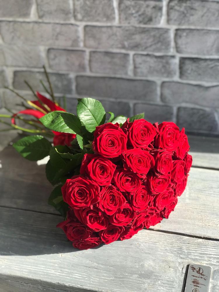 Букет Красные розы Фридом в Шерловой Горе