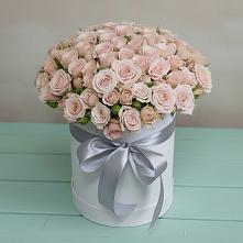 Цветочная композиция из Розы в шляпной коробке в Шерловой Горе