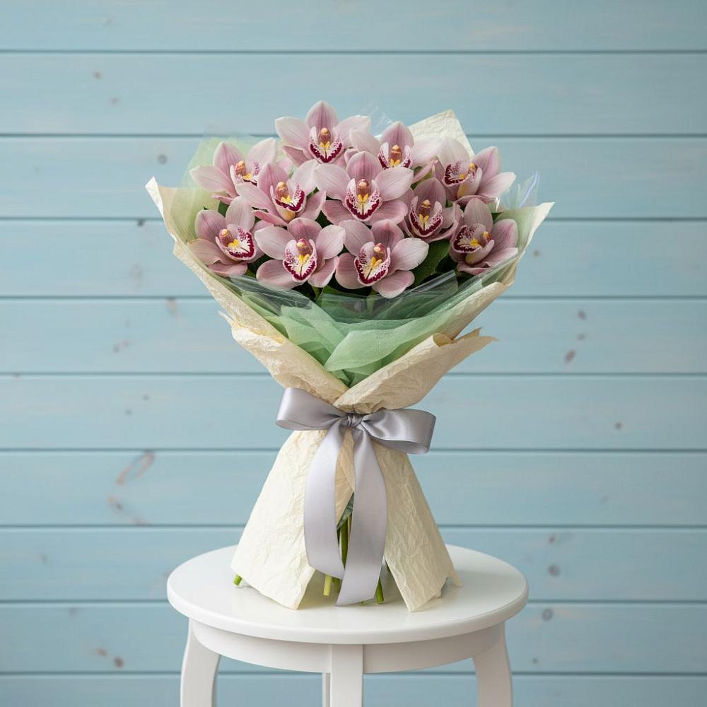 Букет цветов из: Орхидеи и Розы в Шерловой Горе