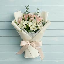 Букет цветов из:  Альстромерии в Шерловой Горе