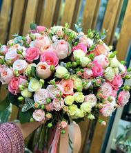 Букет цветов из:  Розы #REPLACE_PRED# Шерловой Горе