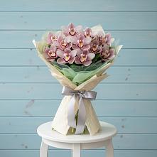 Букет цветов из:  Орхидеи и Розы в Шерловой Горе