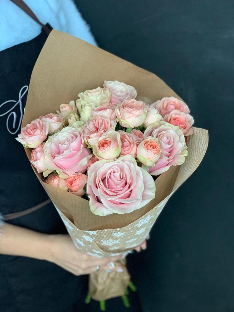 Букет цветов из: Хризантемы и Розы в Шерловой Горе