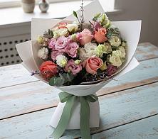 Букет цветов из:  Розы, Лизиантусы и Гвоздики в Шерловой Горе