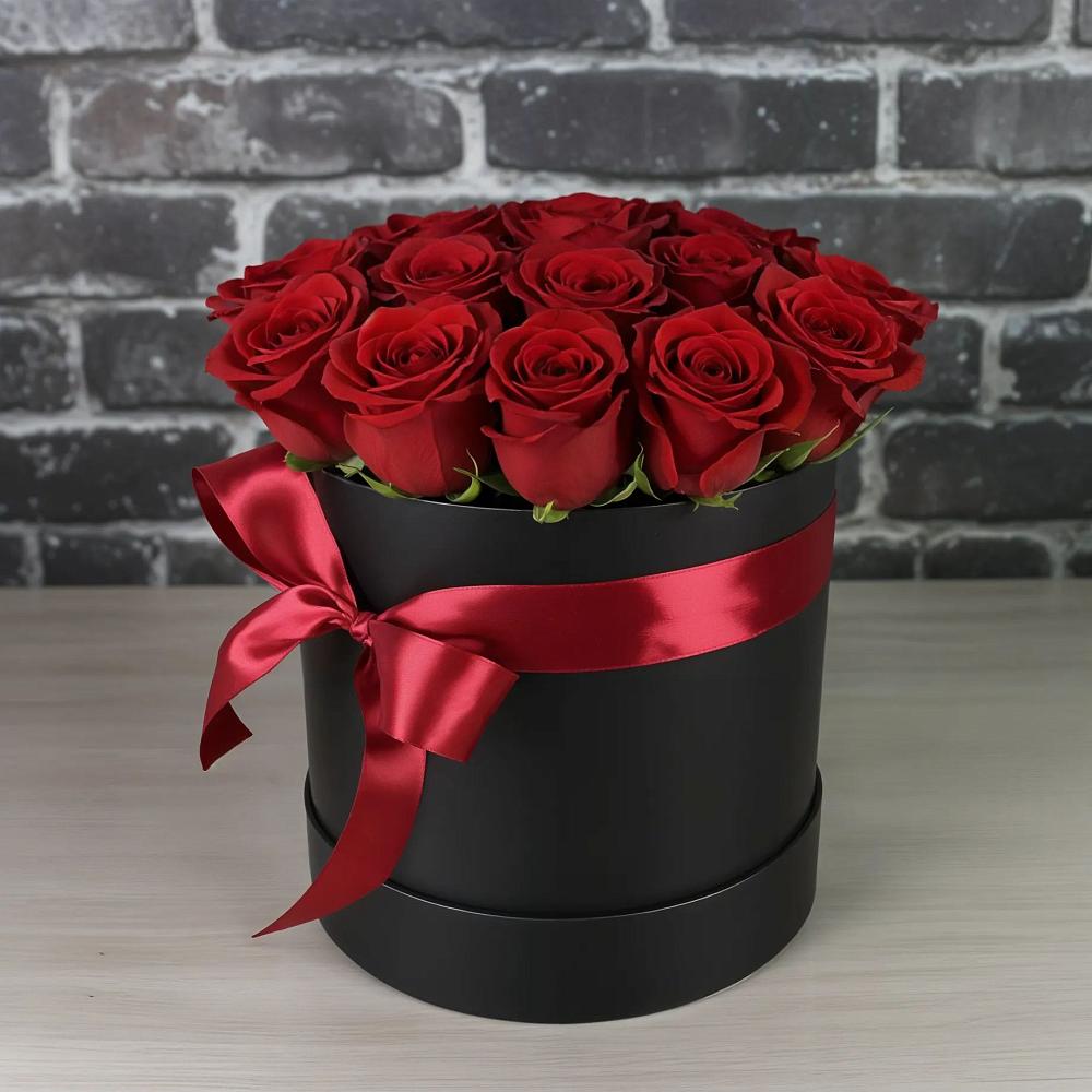 Цветочная композиция из Розы в шляпной коробке в Шерловой Горе